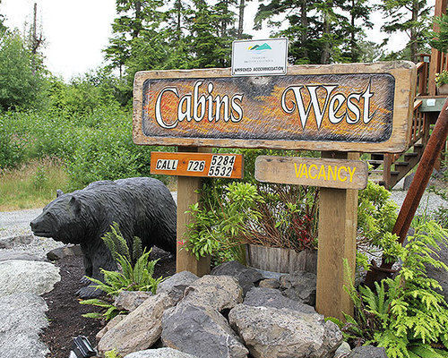 West 4* Ucluelet